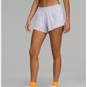 Hotty Hot LR Short 4” Lined - Size 8 - Gravel Dust Pastel Blue Multi/Pastel Blue